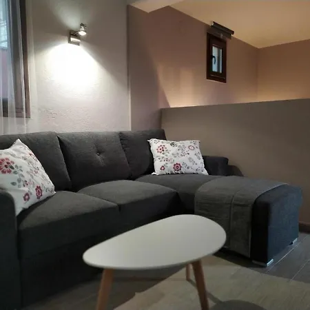 Kastelia Guest house