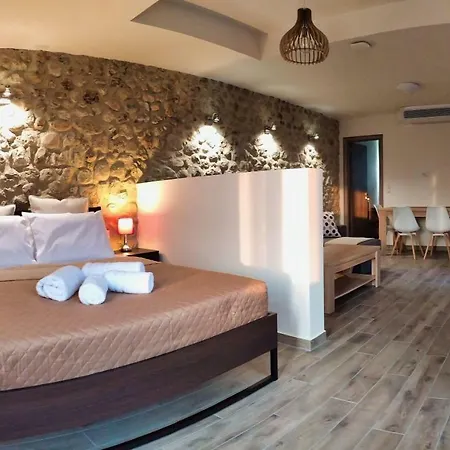 Guest house Kastelia *