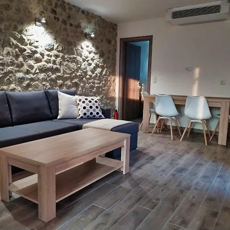 Guest house Kastelia *